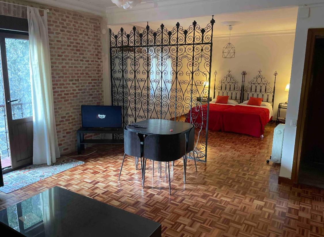 Ferienwohnung Alojamiento En El Centro De Toledo Exterior foto